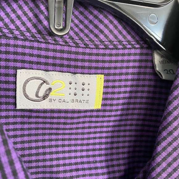 C2 Calibrate NWOT Youth Dress shirt - Picture 2 of 4